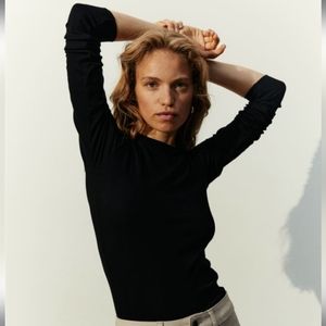 NWT H&M Black ribbed modal blend top size XL